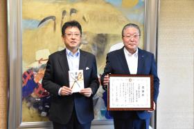 平田機工株式会社　株主寄付口様からの熊本城災害復旧支援金への寄附金贈呈