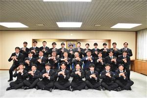 令和6年12月19日（木曜日）全国高等学校ラグビー選手権大会熊本県予選大会優勝及び全国高等学校ラグビー選手権大会出場に伴う表敬訪問