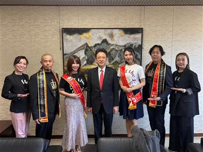 令和7年2月13日（木曜日）『Mrs of the Year2024 熊本大会』『Mr of the Year2024 九州大会』グランプリ受賞者等の表敬訪問