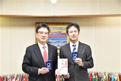 2025年版「電話お願い手帳」贈呈式