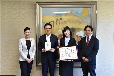 7.25日本航空株式会社様からの熊本城災害復旧支援金への寄附金贈呈
