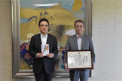 令和7年9月8日（月曜日）平田機工株式会社株主寄附口様からの熊本城災害復旧支援金への寄付金贈呈式