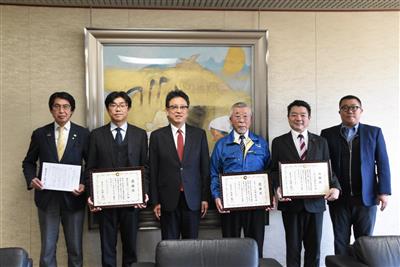 令和8年2月19日（木曜日）熊本市交通遺児援助基金への寄附に伴う感謝状贈呈式