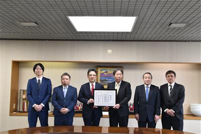 令和8年3月18日（水曜日）道路案内標識無償修繕等に対する感謝状贈呈式