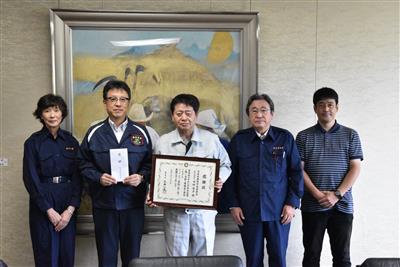 令和8年9月9日（水曜日）令和8年熊本地震に係る日本共産党中央委員会からの義援金贈呈