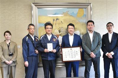 令和8年9月15日（火曜日）熊本大学中国校友会による令和8年熊本地震寄附金贈呈式